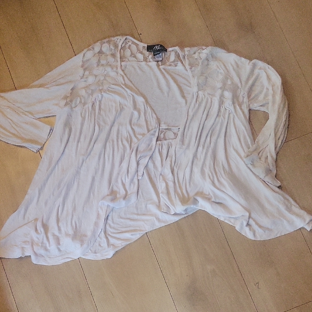 Midnight Velvet Soft White Blouse - Picture 1 of 4
